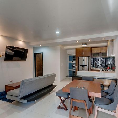 Alfa - Dpto 2 Hab En Zona Centrica Y Cerca De La Playa Apartment Mazatlan Ngoại thất bức ảnh