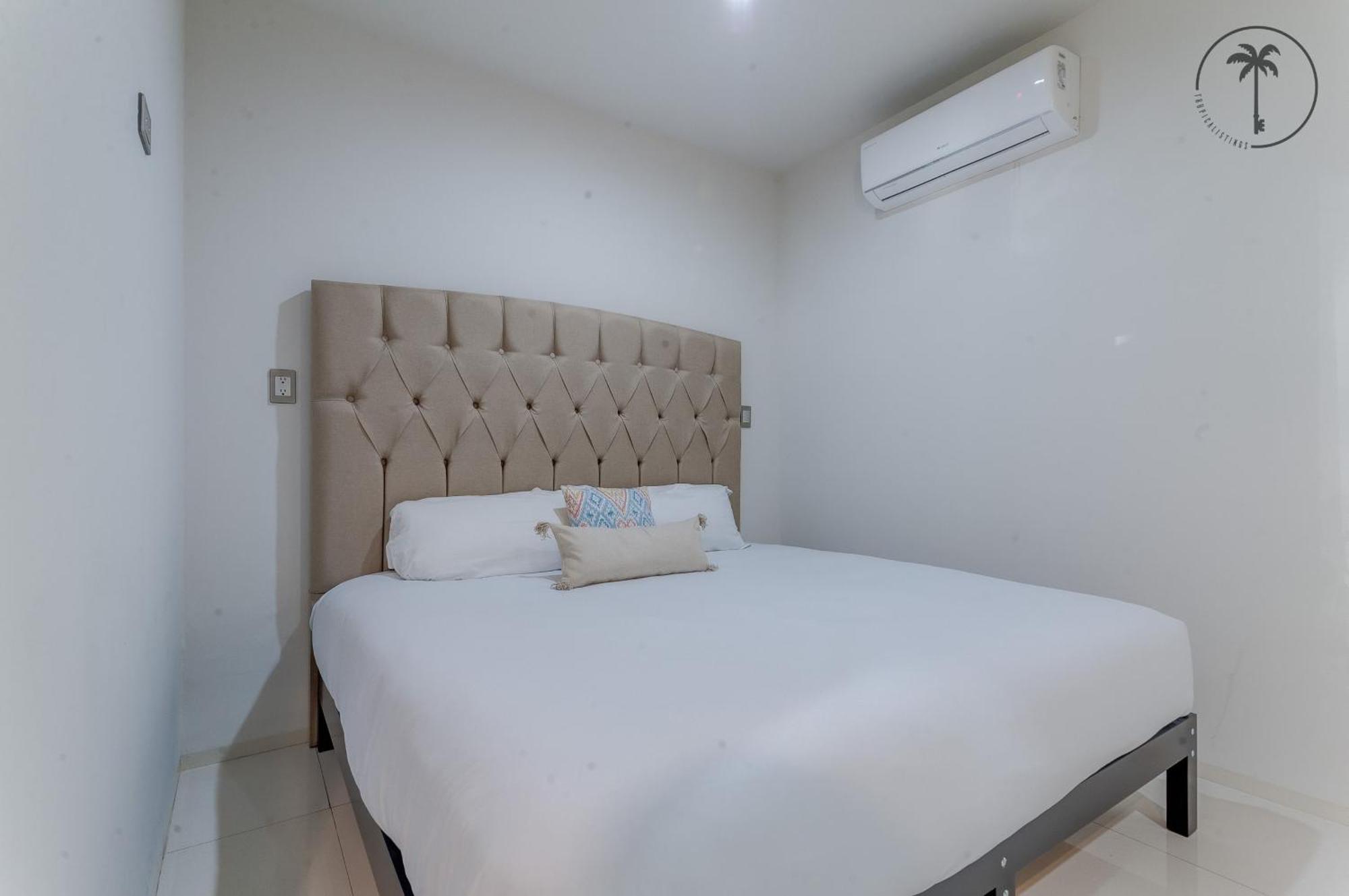 Alfa - Dpto 2 Hab En Zona Centrica Y Cerca De La Playa Apartment Mazatlan Ngoại thất bức ảnh